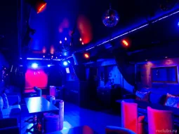 караоке-клуб raymond hall фото 2 - ruclubs.ru